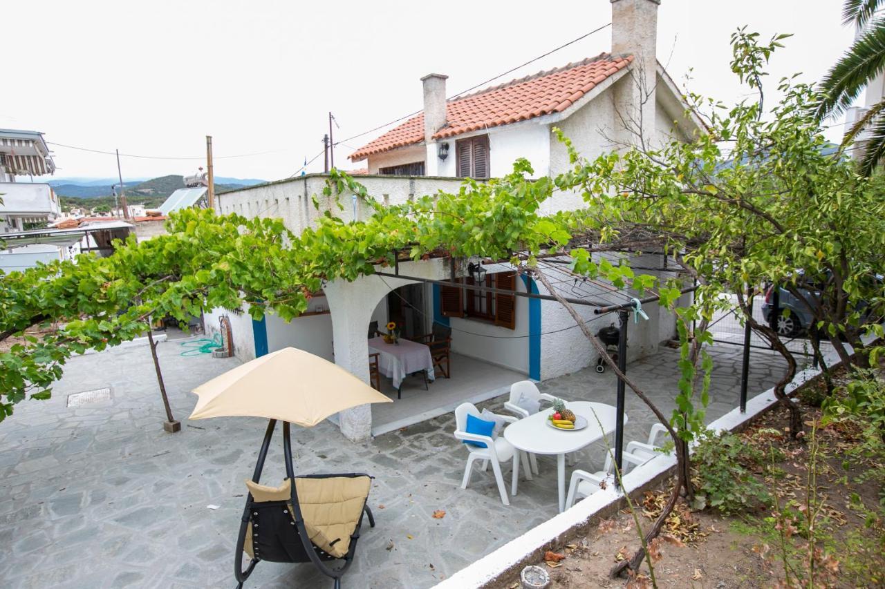 Villa Kouf Nea Iraklitsa エクステリア 写真
